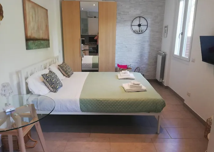 Patio & Parking - Self Check-in & Remote Access צ'רנוביו