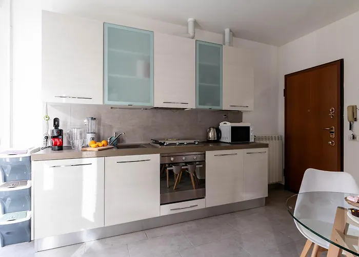 דירה Patio & Parking - Self Check-in & Remote Access *