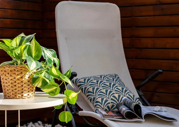 דירה Patio & Parking - Self Check-in & Remote Access