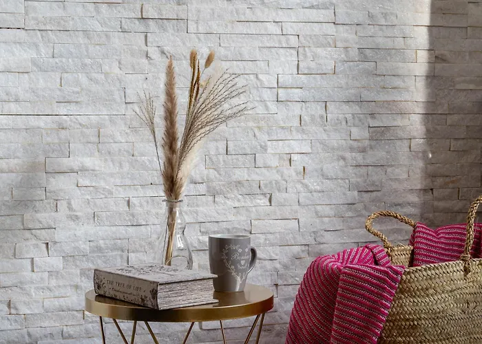 Patio & Parking - Self Check-in & Remote Access צ'רנוביו